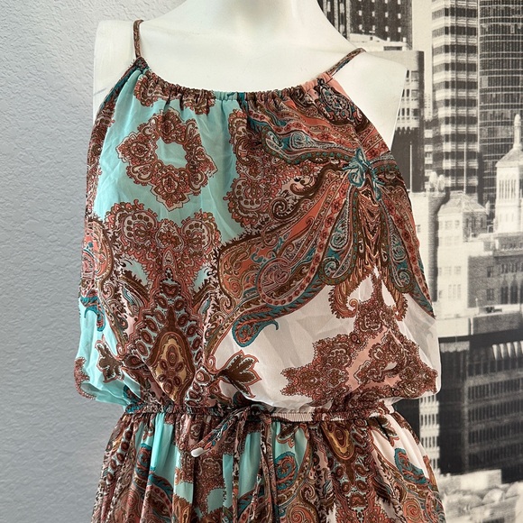 Sweet Storm Multicolor Paisley Maxi Dress - Picture 2 of 11